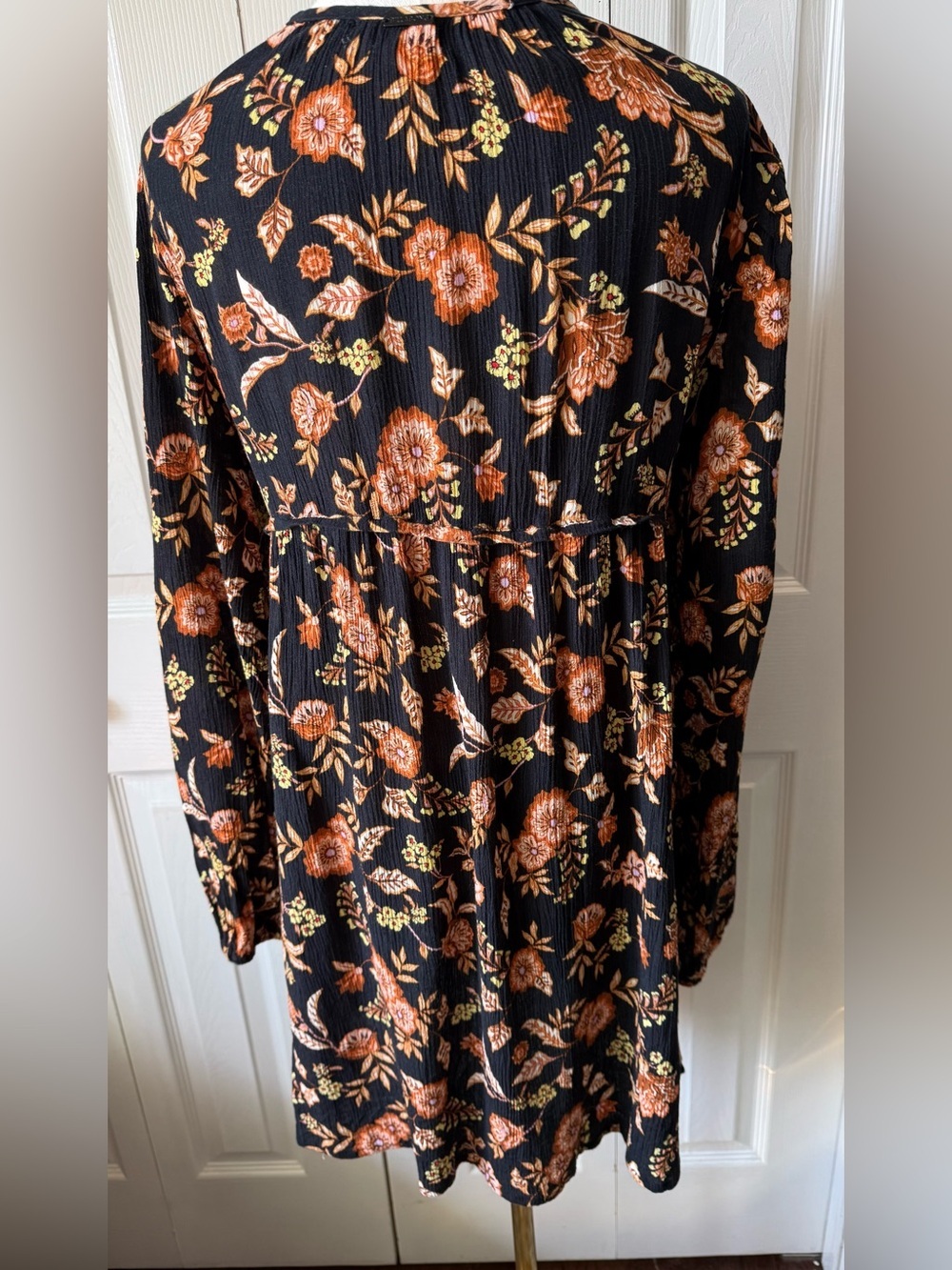 Billabong Floral Boho Mini Dress L Long Sleeve Tie Neck w/ keyhole Empire Waist - Picture 6 of 13